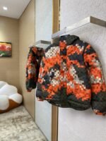 LV Camouflage Tessellated Cotton Jacket - 图片 3
