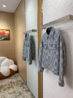 LV Hot Diamond Tessellated Denim Jacket - 图片 3