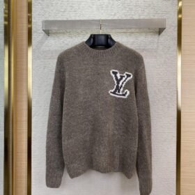 LV logo appliqu??d jumper grey