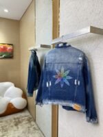 Balenciaga Printed Denim Jacket - 图片 3
