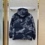 LV Destruction Printed Down Jacket - 图片 2