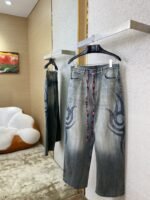 Balenciaga Y2K Baggy Graffiti Print Denim Trousers - 图片 3