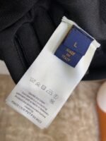 LV Half Zip Knit Dark Embossed Sleeveless Vest - 图片 9