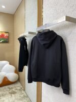 LV Letter Beaded Hooded Sweatshirt - 图片 4