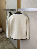 Gucci Badge Logo Tweed Wool Jacket White - 图片 7