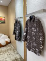 LV Reversible Old Flower Parker Coat - 图片 3