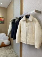 Bottega Veneta Lapel Down Jacket Black - 图片 3