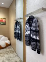 LV Old Flower Colour Block Mohair Cardigan - 图片 3