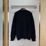 Prada Appliquéd Wool Cardigan Black - 图片 2