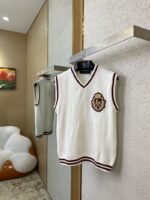 LV logo embroidered wool waistcoat - 图片 3