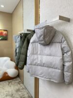 Gucci Jacquard Dark Down Jacket Green - 图片 4