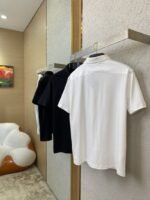 Prada Nylon Pocket Short Sleeve T-Shirt Black - 图片 3
