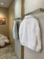 LV turquoise mink coat - 图片 4