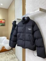 Balenciaga Reversible Winter Burst Down Jacket - 图片 3