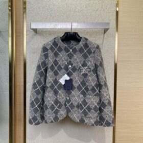 LV diamond button down collarless blazer