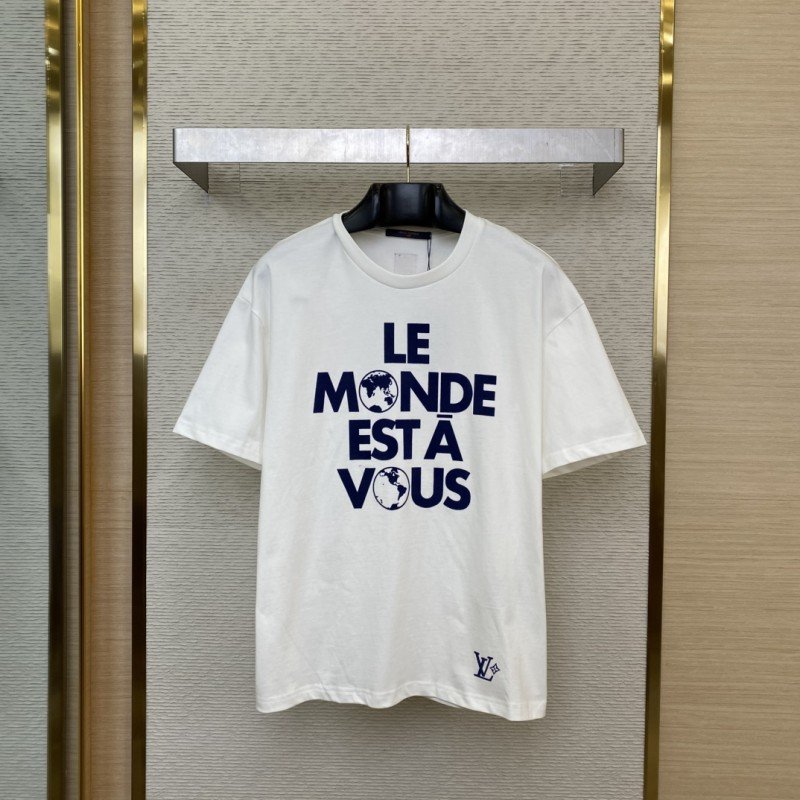 wsxc1741397397552_0.jpg LV Flocked Print Short Sleeve T-Shirt - 图片 1
