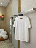 LV Abstract Letter Embroidery Short Sleeve T-Shirt - 图片 4