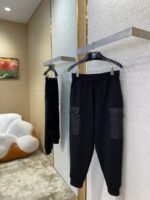 Prada Nylon Pocket Casual Trousers - 图片 3