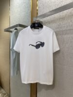 LV Sunglasses Print Short Sleeve T-Shirt - 图片 5