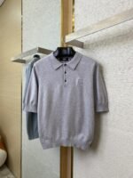 Fendi Embossed Logo Polo Neck Short Sleeve Grey - 图片 5