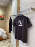LV Compass Print Short Sleeve T-Shirt - 图片 4