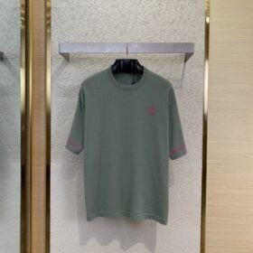 LV Appliqu??d Sleeve Knit Short Sleeve T-Shirt