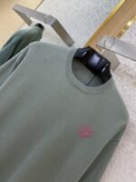 LV Appliqu??d Sleeve Knit Short Sleeve T-Shirt - 图片 6