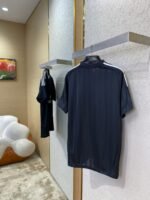 Balenciaga Manchester United Striped Football Short Sleeve T-Shirt - 图片 5
