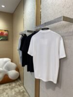 Prada Silicone Alphabet Medallion Short Sleeve T-Shirt Black - 图片 4