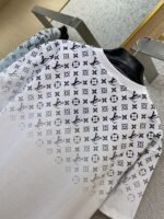 LV Classic Gradient Cotton Round Neck Short Sleeve White - 图片 8