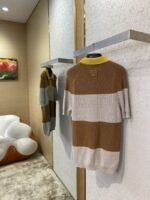 Fendi emblem embroidered short-sleeved knitted polo shirt - 图片 4