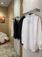 Prada Collar Triangle Logo Shirt White - 图片 4