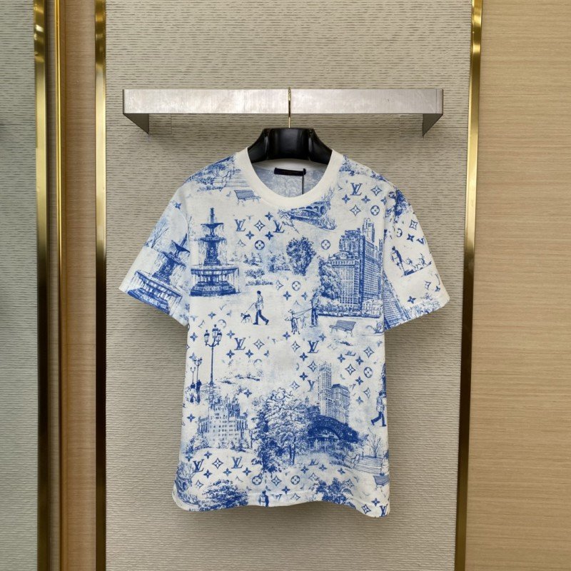 wsxc1749261634044_0.jpg LV Dog Walking Print Short Sleeve T-Shirt - 图片 1