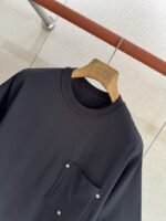 Bottega Veneta Pocket Studded Round Neck Short Sleeve Black - 图片 3