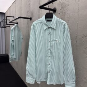 lv striped printed letter shirt 1