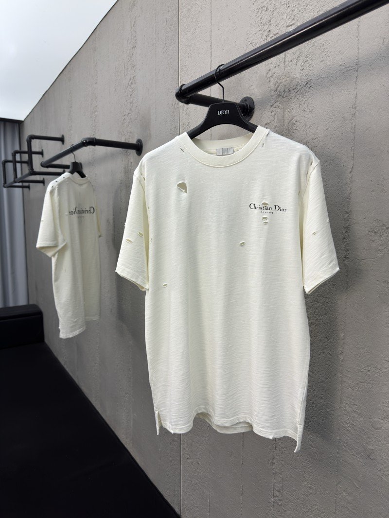 wsxc1752275408399_0.jpg Dior Hole Breaking Letters Print Short Sleeve 2 - 图片 1