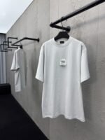 Balenciaga 520 Label Sticker Short Sleeve 1