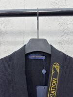 lv gold monogrammed embroidered cardigan - 图片 3