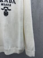 Prada Chest Logo Appliqué Sweater 2 - 图片 7