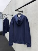 Lv Solid Color Drawstring Hooded Long Sleeve Sweatshirt 2 - 图片 2