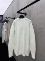 LV Embroidered Pearl Logo Knit Sweater - 图片 2