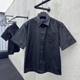 LV Monogram Pocket Short-Sleeve Shirt 2