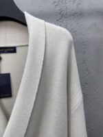 LV Hand-stitched logo wool cardigan - 图片 5