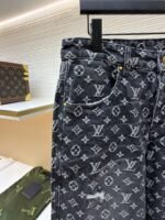 LV Limited Edition Broken Jacquard Little Red Man Embroidered Denim Jeans - 图片 4