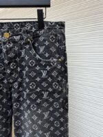 LV Limited Edition Broken Jacquard Little Red Man Embroidered Denim Jeans - 图片 5
