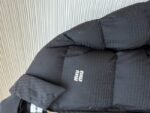 Miu Miu Full-Print Jacquard Lapel Down Jacket 2 - 图片 5