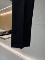 LV Blason Jacquard Solid-Color Trousers - 图片 6