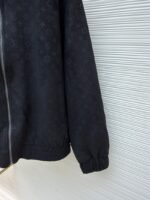 LV Embossed Suede Stand Collar Zipper Long Sleeve Leather Jacket 2 - 图片 7