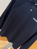 Miu Miu Alphabet Embroidered Polo Shirt 1 - 图片 4