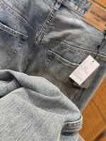 Balenciaga Distressed Wash Jeans - 图片 9